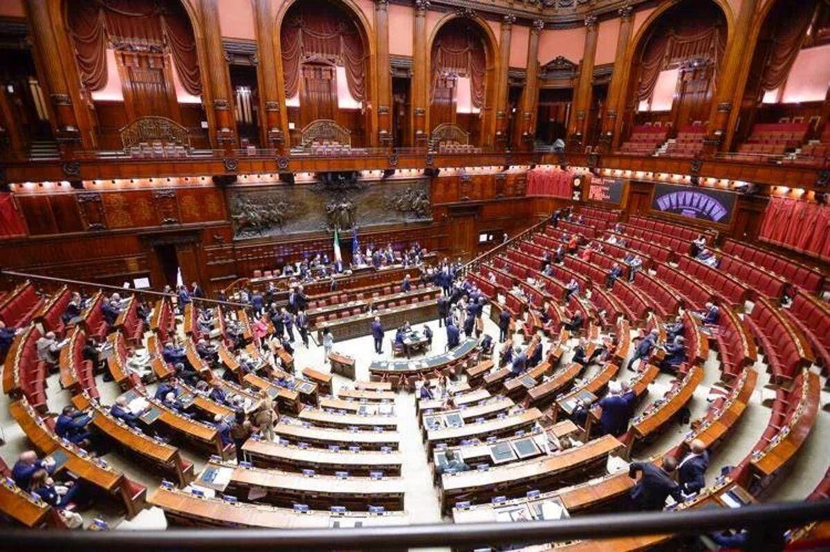 Legge elettorale, ultimo atto alla Camera: oggi voto finale tra vedette, catafalco e pronostici - 