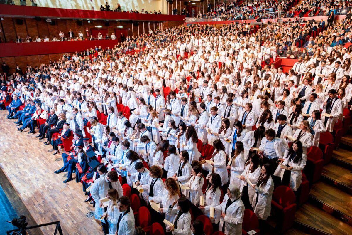 Unicamillus, 400 futuri medici indossano il camice bianco a Roma - 