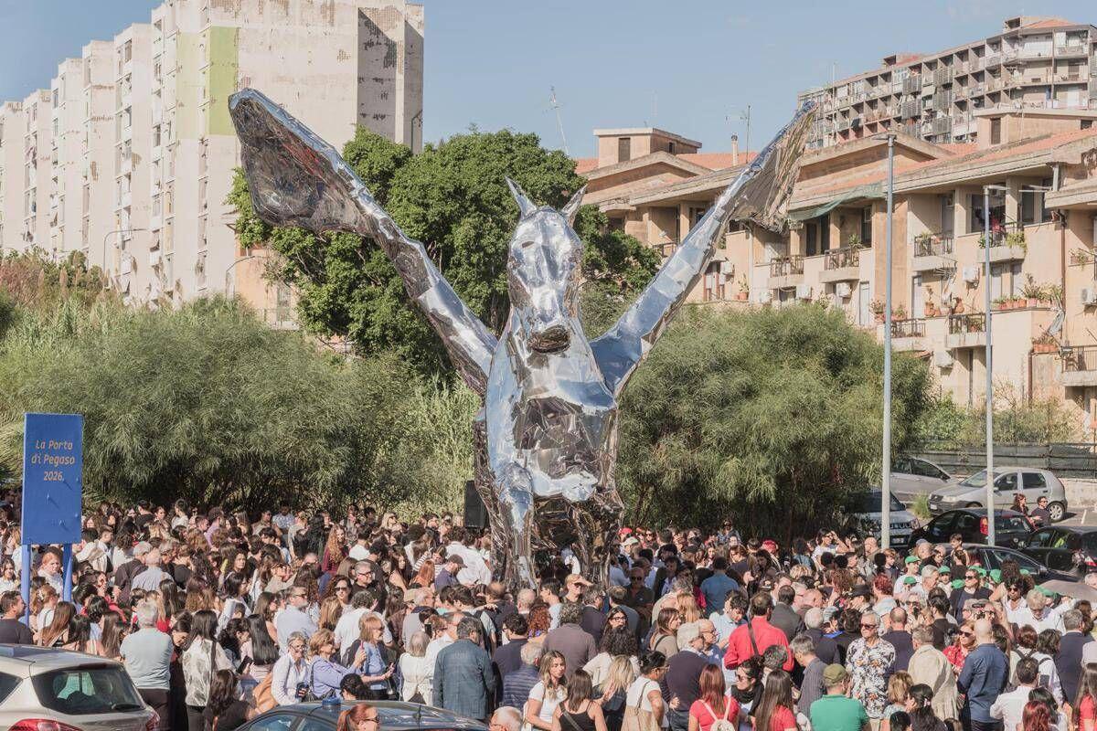 Arte, una mamma di Librino ringrazia Presti: "E' uno di noi e ci ha insegnato a sognare" - 