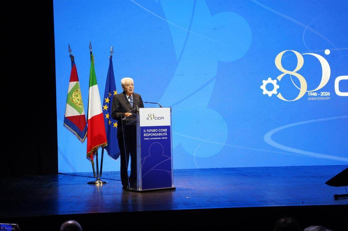 Mattarella: "Funzionari pubblici a servizio esclusivo della Nazione" - 